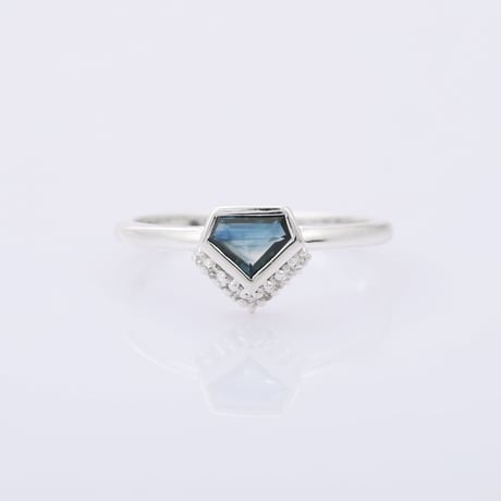 silver pentagon blue sapphire リング