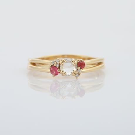 【LIMITED K18】Rose Cut Diamond with White Diamond Sapphire Accentsリング