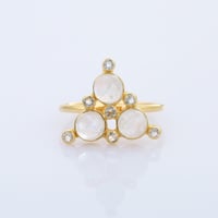 moonstone with blue topazリング