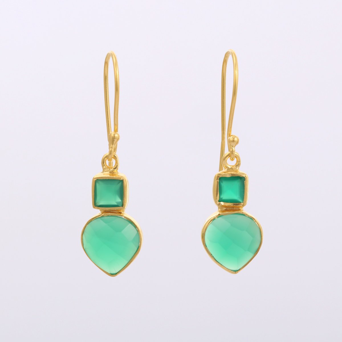 green onyx tribal motifピアス | MASTANI