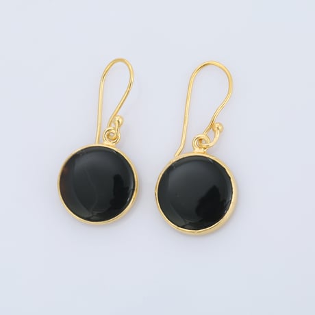 circular black onyxピアス