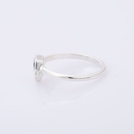 silver pentagon blue sapphire リング