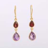 pear shape red garnet amethystピアス