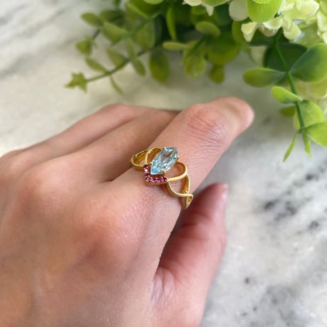 marquise blue topaz red CZリング