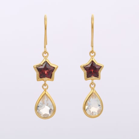 star shaped red garnet and moonstoneピアス