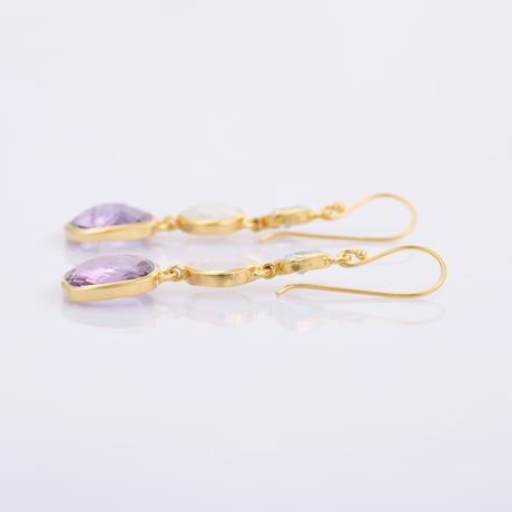 blue topaz moonstone amethystピアス