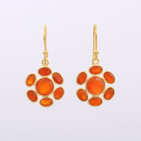 red onyx sun motifピアス