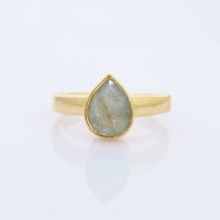 pear shape labradoriteリング