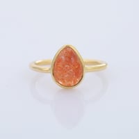 small pear cabochon sunstoneリング