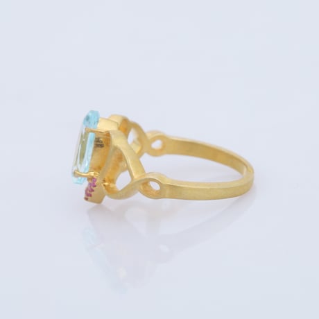 marquise blue topaz red CZリング