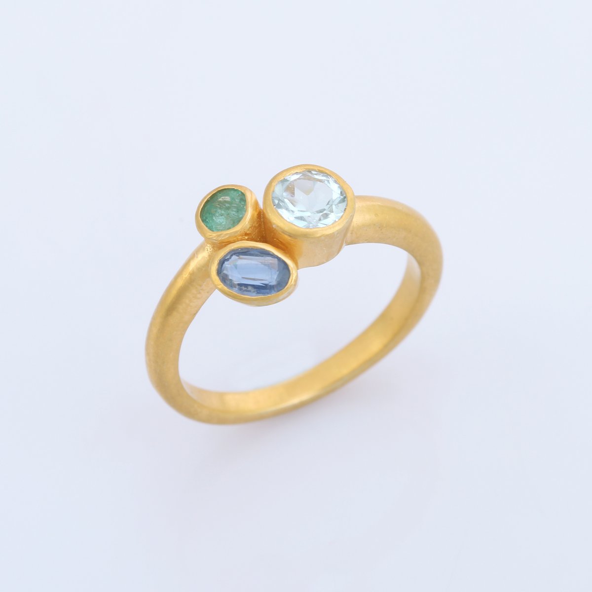 blue topaz emerald kyaniteリング | MASTANI