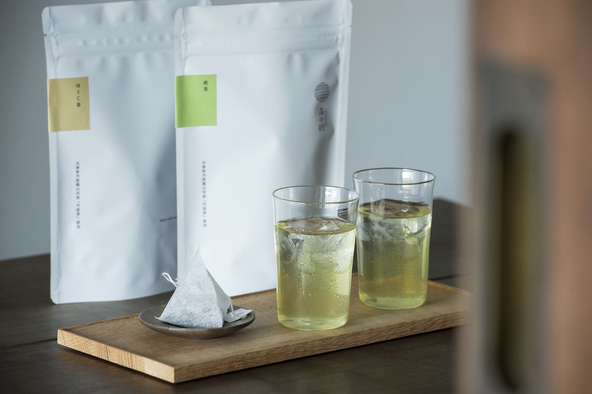 1548 果糖茶 Amazon | 八女茶 お茶 緑茶 茶葉 特上煎茶 100g 缶詰 九州 福岡