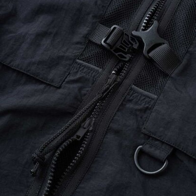 UNCROWD 2302 MESH VEST | LOCAL SHOP (Ramen & De UNCROWD 2302 MESH VEST | LOCAL SHOP (Ramen & De