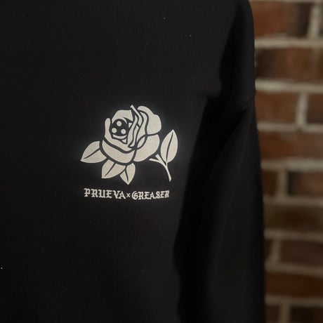 PRUEVA x GREASER - DE LA ROSA - Sweat Crew　BLACK