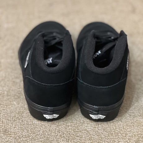 VANS HALF CAB BLACK（US）
