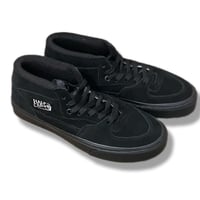 VANS HALF CAB BLACK（US）