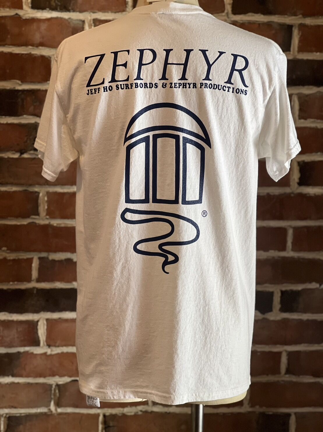 The Zephyr Competition Team TEE WHITE | LOCAL S
