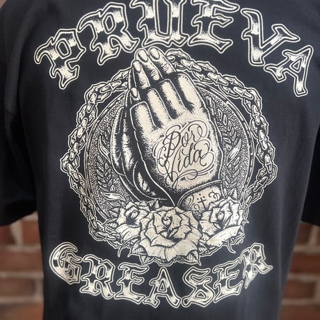 GREASER -PRUEVA x GREASER - REZA - T-Shirt　BLACK