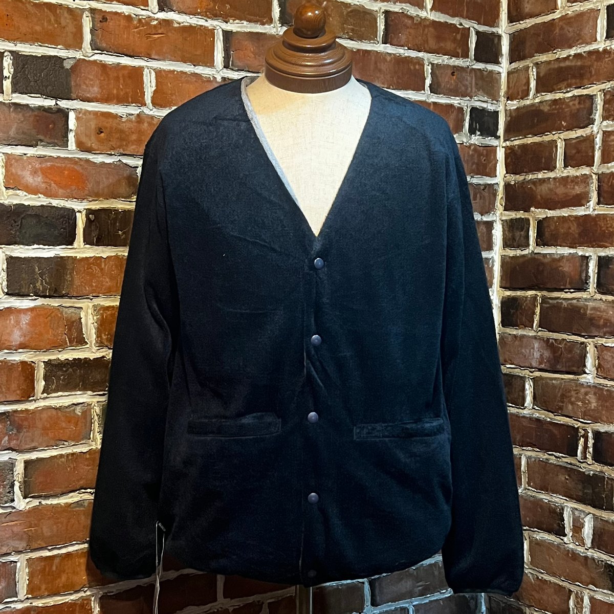 BLUCO（ブルコ) 145-31-007 OCTA® REVERSIBLE CARDIGAN