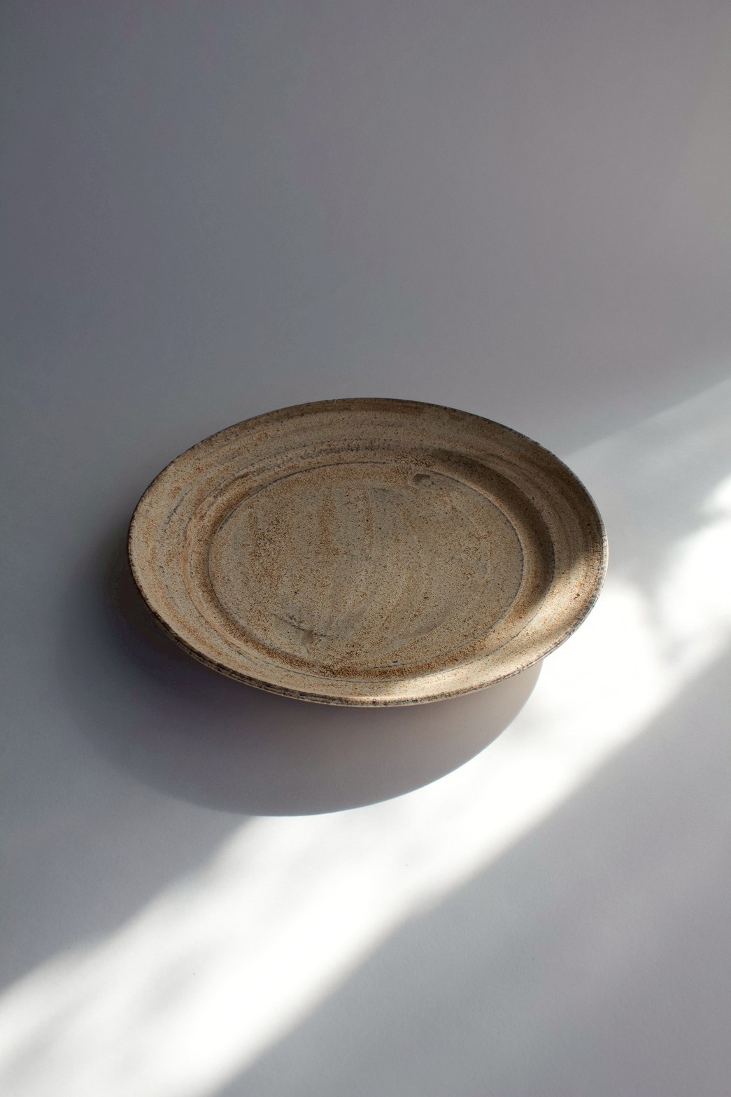 二階堂明弘 no.15 やきしめリムプレート（黄） | eatrip soil