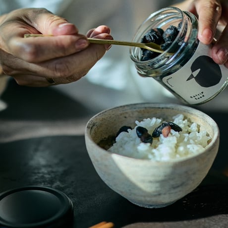 ”eatrip food" 黒豆のチュン