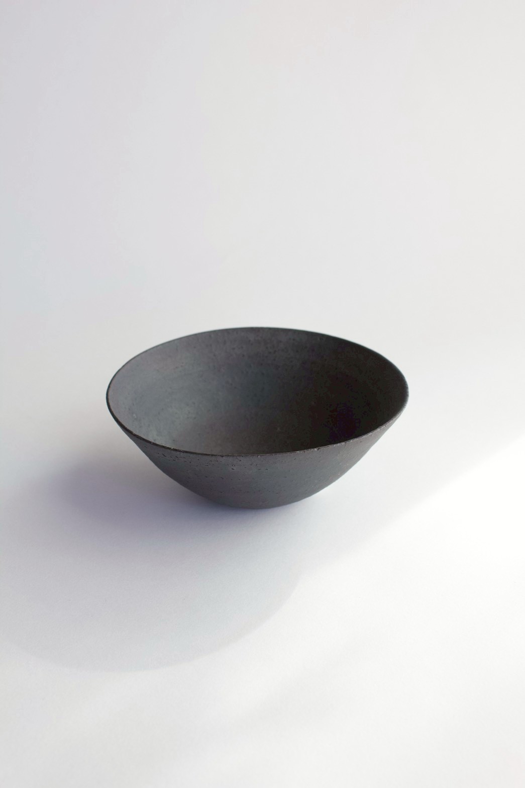 二階堂明弘 no.18 錆器ボウル（小） | eatrip soil