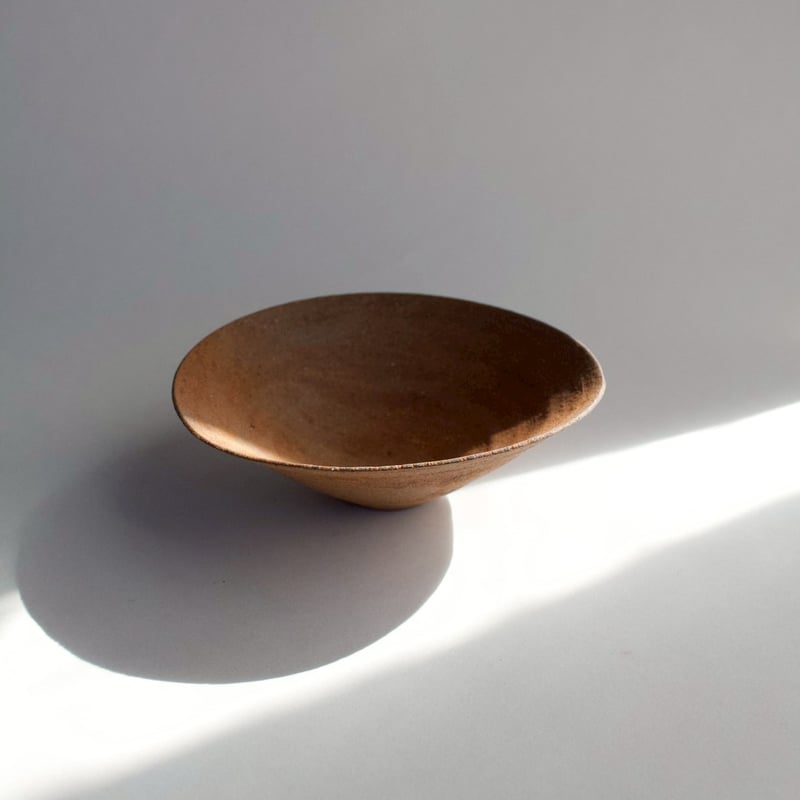 二階堂明弘 no.1 やきしめ三角小鉢（赤） | eatrip soil