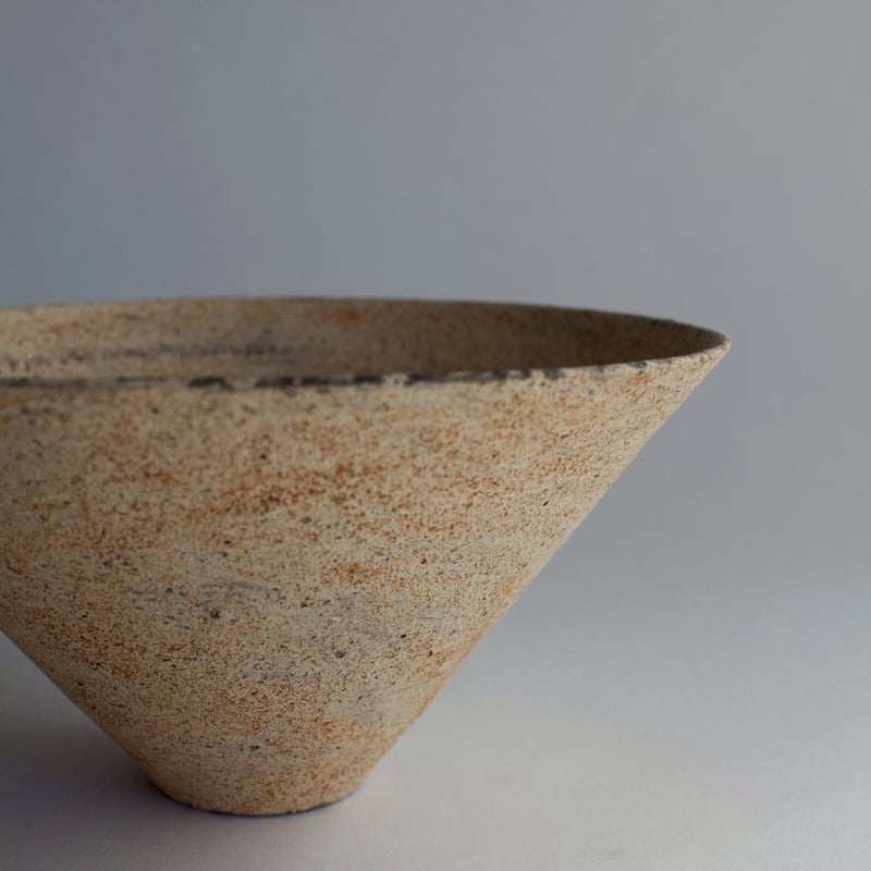 二階堂明弘 no.4 やきしめ三角碗（黄） | eatrip soil