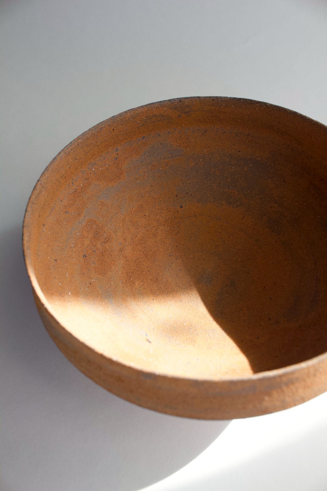 二階堂明弘 no.13 やきしめドラ鉢（赤） | eatrip soil