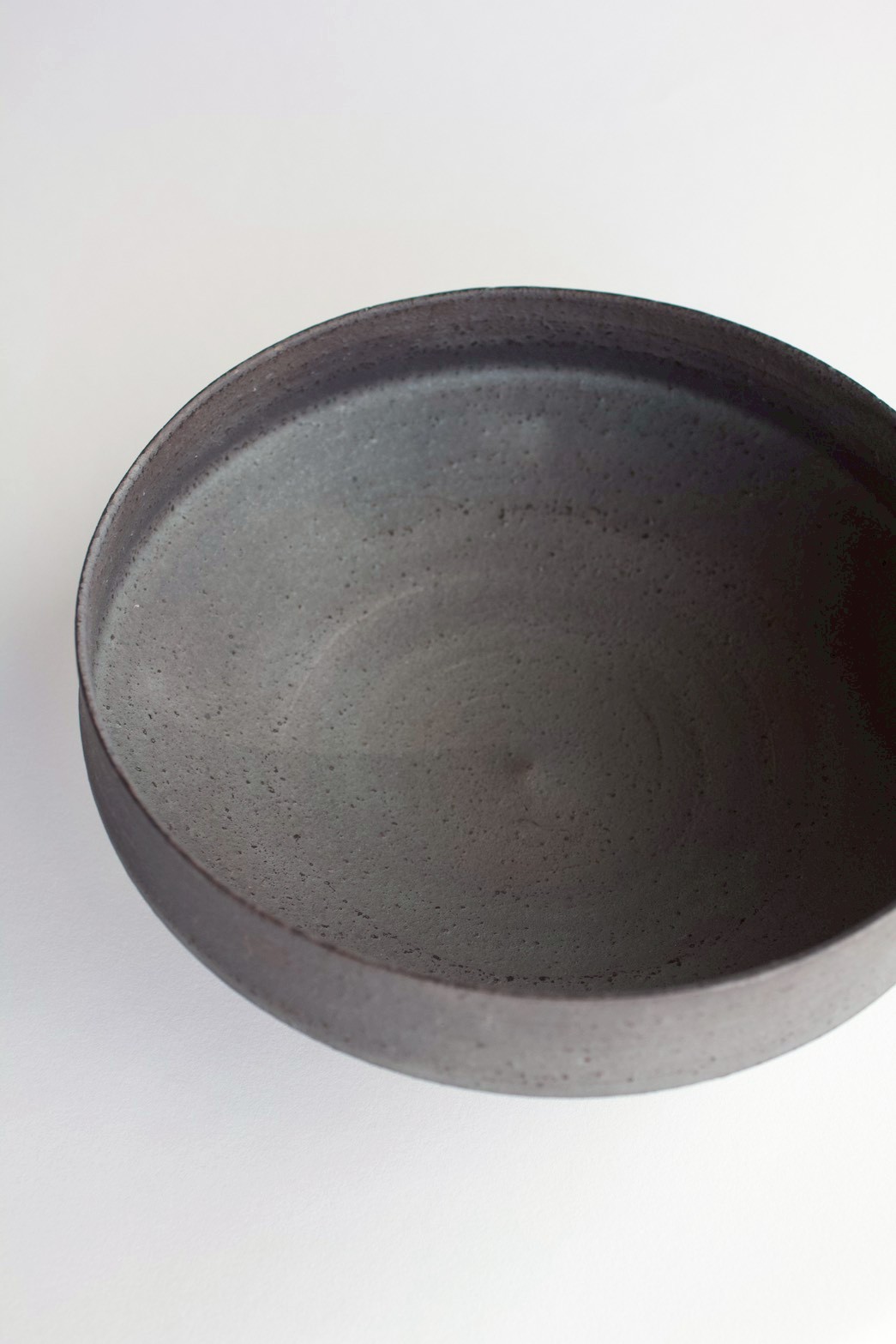 二階堂明弘 no.29 錆器ドラ鉢 | eatrip soil