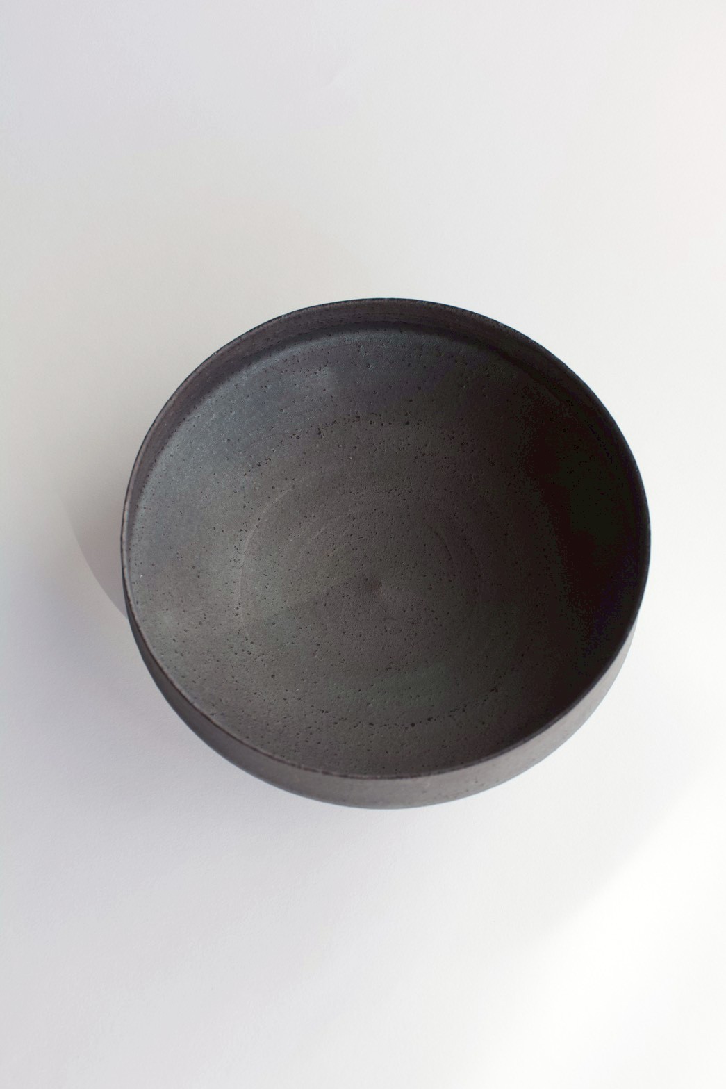 二階堂明弘 no.29 錆器ドラ鉢 | eatrip soil