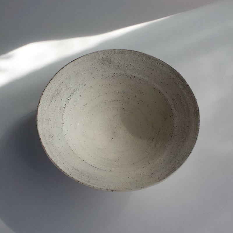 二階堂明弘 no.12 やきしめリム鉢（白） | eatrip soil