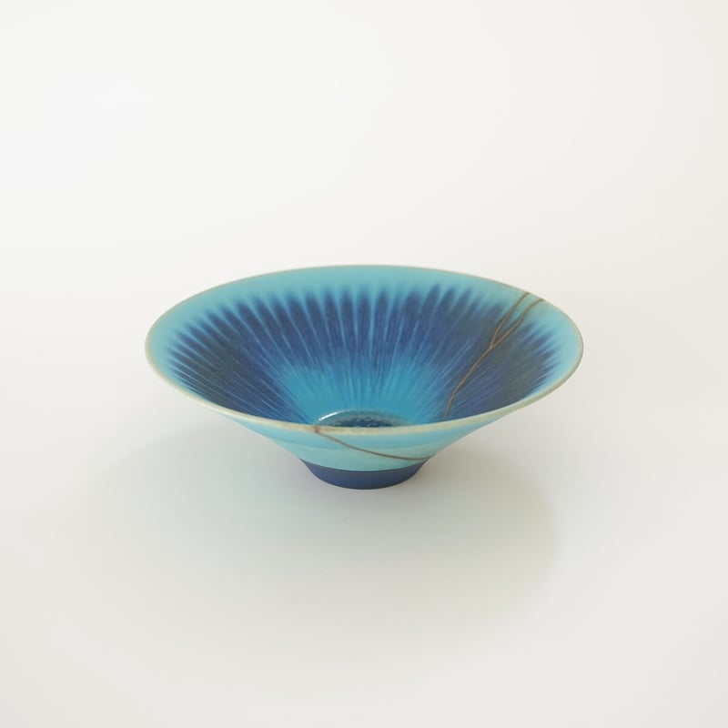 和田山真央・藍流しトルコブルー朝顔鉢L （銀継ぎ） | 黄魚オンライン