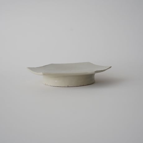 森岡由利子・六角台皿