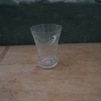 ダイナミックな孔雀のグラス