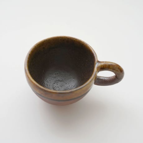 62 壷田亜矢 / コーヒーカップ（あめ釉）丸