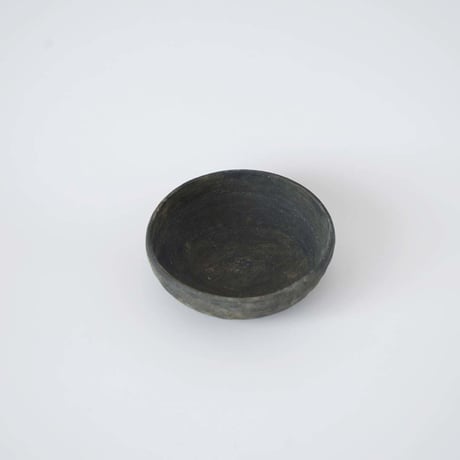 水谷智美・取鉢（墨黒）