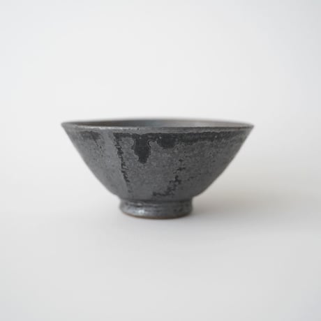 遠藤素子・飯碗 / 鉄釉