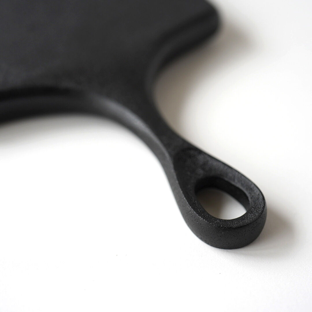 中西健太・サービングボード黒漆マット仕上げ（長） | 黄魚オンライン