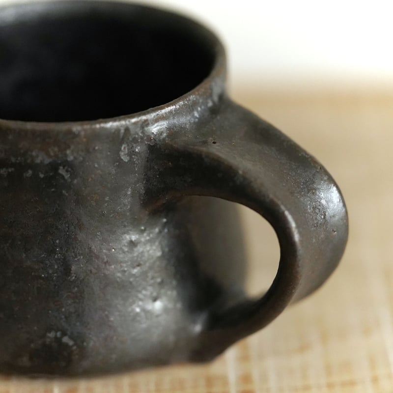 遠藤素子・マグカップ / 鉄釉 | 黄魚オンラインショップ
