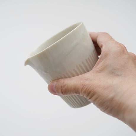 26 竹下努・青白磁茶海 (大)