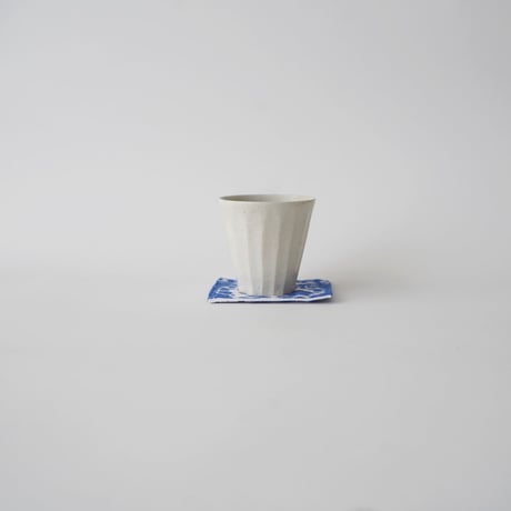 アンティーククロスの鹿刺繍 コースター