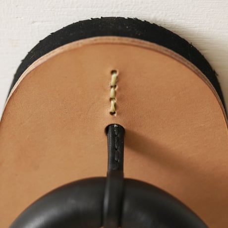 kino shoe works・zori / 黒× ナチュラル （23cm）