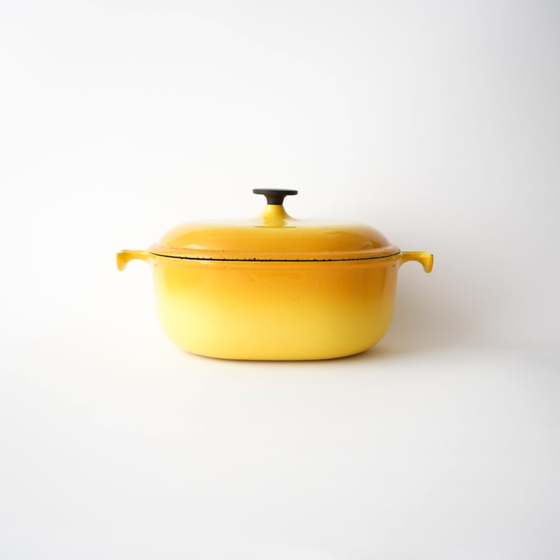 ル・クルーゼ ママシリーズ ヴィンテージ25cm オーバル