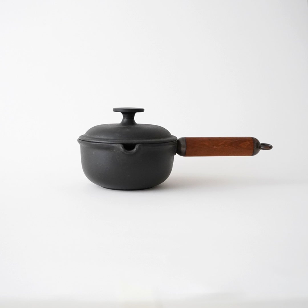 ビンテージ・ル・クルーゼ / 片手鍋マットブラック14cm | 黄魚