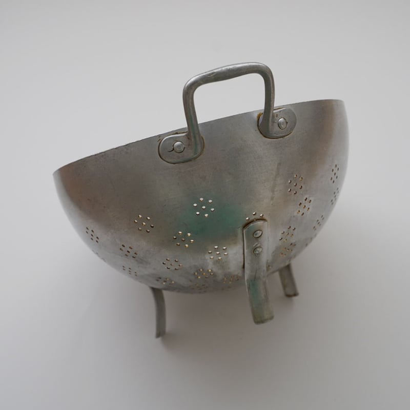 フランス・ビンテージ調理器具 / アルミコランダー 2025/07②