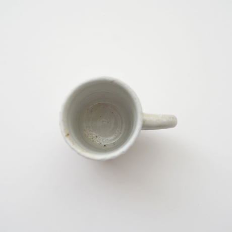 57 壷田亜矢 / コーヒーカップ（白磁）