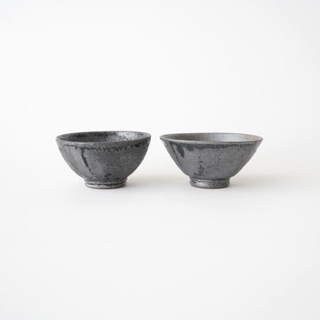 遠藤素子・飯碗 / 鉄釉