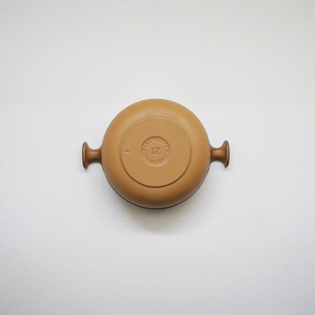 ビンテージ・ル・クルーゼ  / グラデーション・マット茶　17cm ②