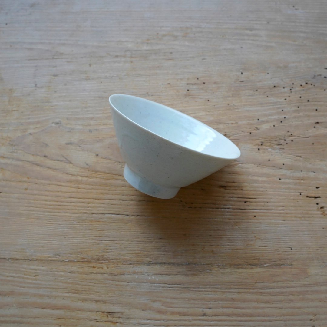 竹下努・青白磁飯碗 | 黄魚オンラインショップ